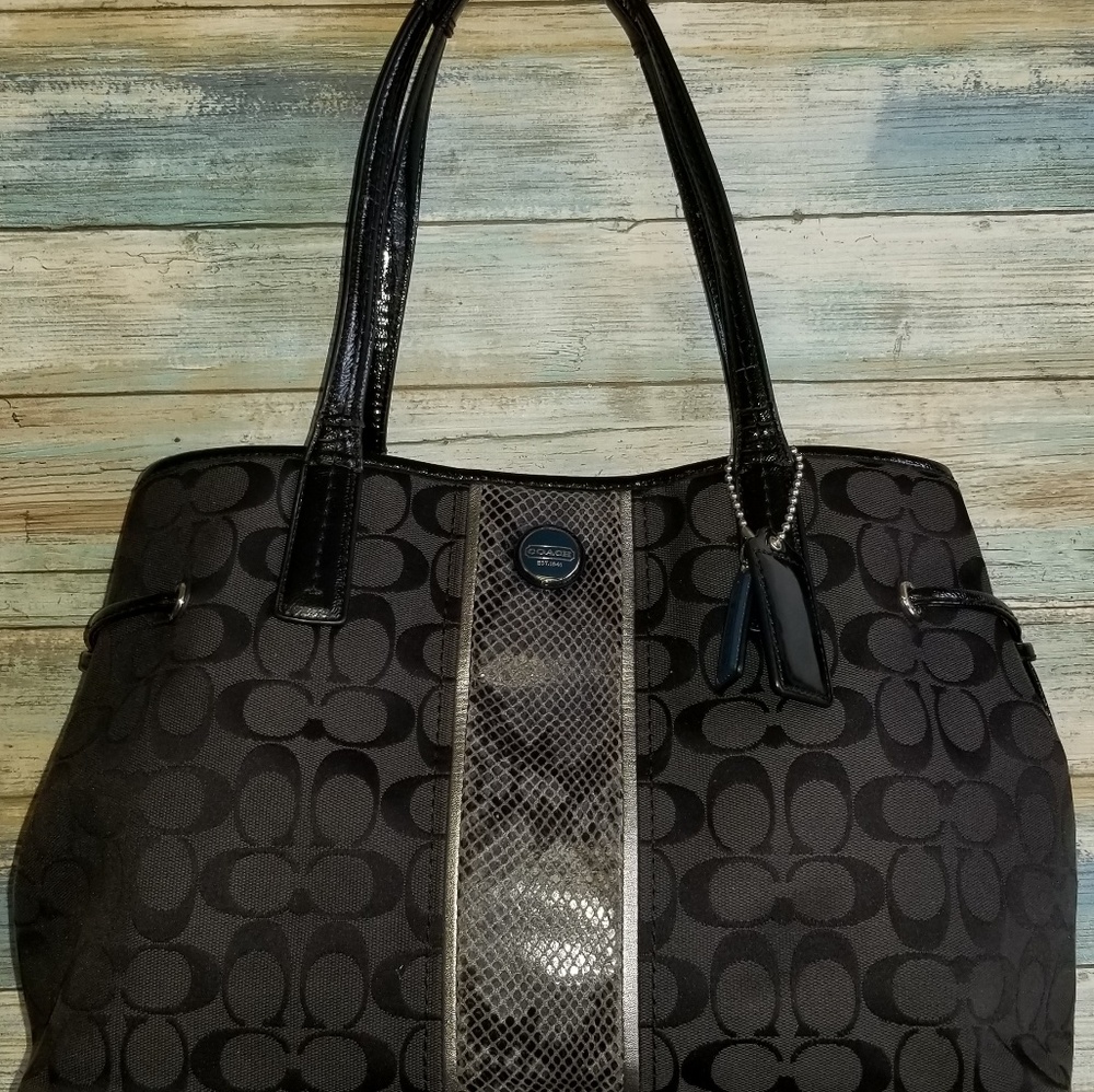 Coach handbag